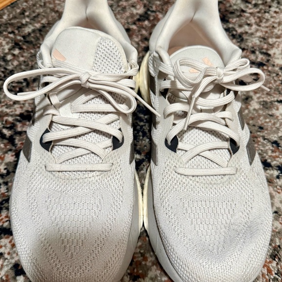 Adidas Solar Guide 5 Off-White Running Shoes - Picture 1 of 5